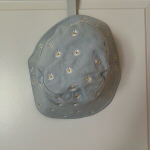 Daisy Bucket Hat